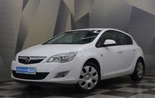 Opel Astra 1.4AT, 2011, 