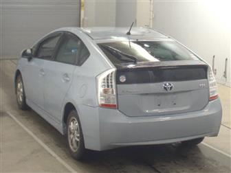      Toyota Prius 33130305  