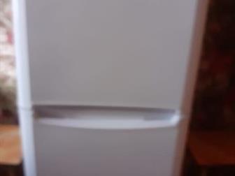  Indesit ,   ,      3 ,  ,  