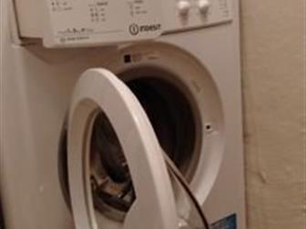    iNDESIT    ,   5,   84,  59,  41,      ,  