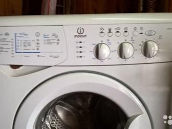   /    INDESIT wisl103  