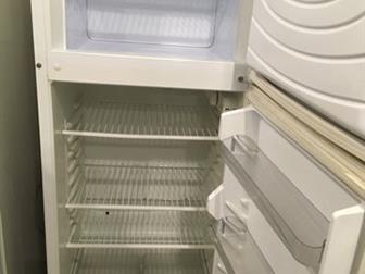 Продам холодильник,  Полностью в рабочим состояние,  На фото именно он,  Состояние отличное,  Двухкамерный,  Гарантия,  Доставка по городу и краю,  По городу до в Краснодаре