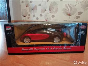     Bugatti Veyron Grand Sport 16, 4  1:24:   