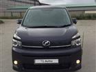 Toyota Voxy 2.0CVT, 2011, 99000