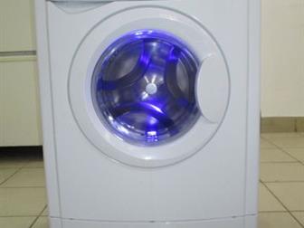   INDESIT   1 !  !   % 3, 5 ; 85*60*32     M16525  