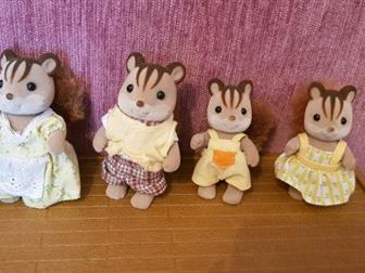  2  Sylvanian families  1200, : /  