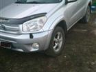 Toyota RAV4 2.0, 2005, 