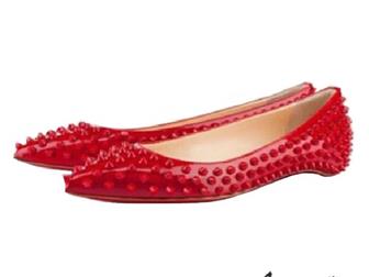   foto     Christian Louboutin Shoes With Spikes 32424458  