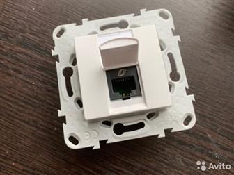 ������� Schneider ElectricUnica, rj45, cat5e�� �/����� 20 ���� � ������