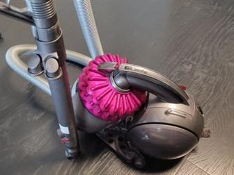    Dyson DC52 Allergy Parquet   ,            ,   ,  