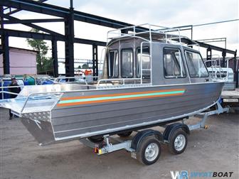      () Wyatboat-660 Cabin 81745302  