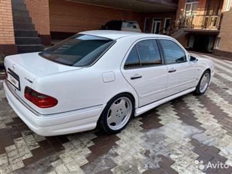 Mercedes Benz e210 AMG  5,0    2  1998 100%                