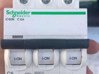   Schneider electric NG125N C 25A 3P -5000   iC60N C6A 3P-800 Ic60h c50A 3P -1000    