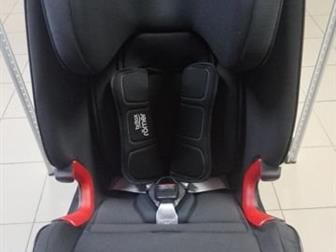  Britax Romer Advansafix IV M       ,         ,  