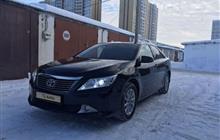 Toyota Camry 2.5AT, 2012, 136500