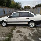 Volkswagen Passat 1.8 , 1992, 