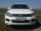 Volkswagen Touareg   -- 