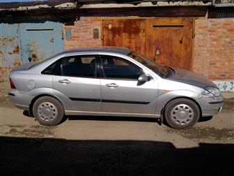  Ford Focus -- 