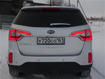 Kia Sorento   -- 