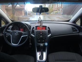 Opel Astra   -- 