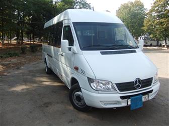 Mercedes-Benz Vito   -- 