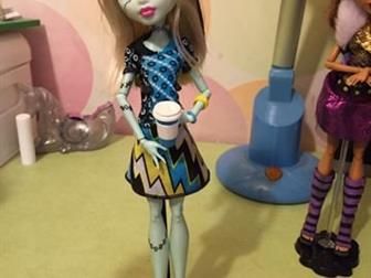  Monster high: /  --