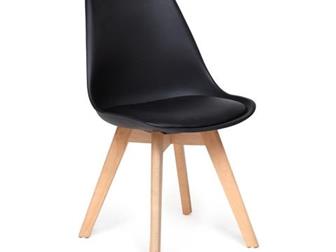    Tolix-Eames    Secret de Maison -        ,     Tolix-Eames  --