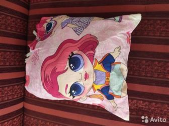 манеж для поезда, 4 стенки   шторка,  Расцветка - куклы  lol,  Новый, пользовались один раз,  Фото в поезде с группы, где покупали, Состояние: Б/у в Санкт-Петербурге