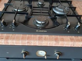      Hotpoint ARISTON,     