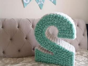  2: /  