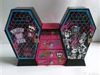   Monster High