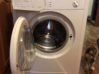 Indesit,  (33 ),  ,  11 ,  4   