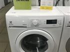   \ Electrolux EWS 1054 NDU