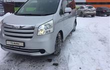 Toyota Noah 2.0CVT, 2007, 250000