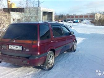 Mitsubishi Space Wagon    
