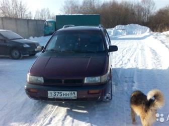 Mitsubishi Space Wagon    