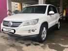Volkswagen Tiguan 2.0�AT, 2008, �����������