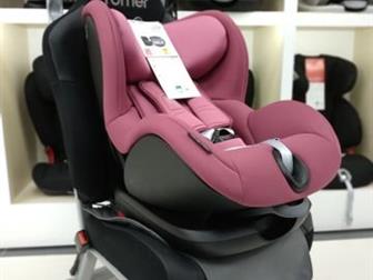  Britax Romer Trifix 2 I-size 65-105 wine rose ?       2/2 ?  9-18   9   4-5   65-105  