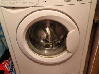   Indesit  -