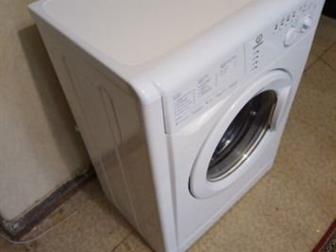    Indesit WISL 82, 5,   800 , 60,  44,  85,   ,     