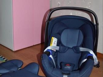   Britax Romer Baby-Safe 2 i-Size      ,  MOONLIGHT BLUE,      ,  