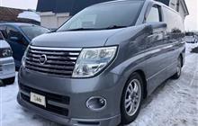 Nissan Elgrand 2.5AT, 2005, 117000