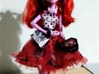   Monster High Operetta  ,     ,      ,       ,       