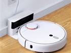 - Xiaomi Mi Robot Vacuum Cleaner 1S