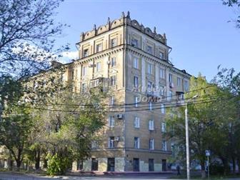 2-к квартира по адресу: им В,  И,  Ленина пр-кт, д,  111 в Краснооктябрьском районе;
Сталинская планировка: общая 48, 40 / жилая 29, 10 / кухня 6, 00
Раздельные в Волгограде
