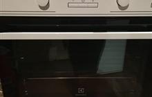    Electrolux EOB93434AW